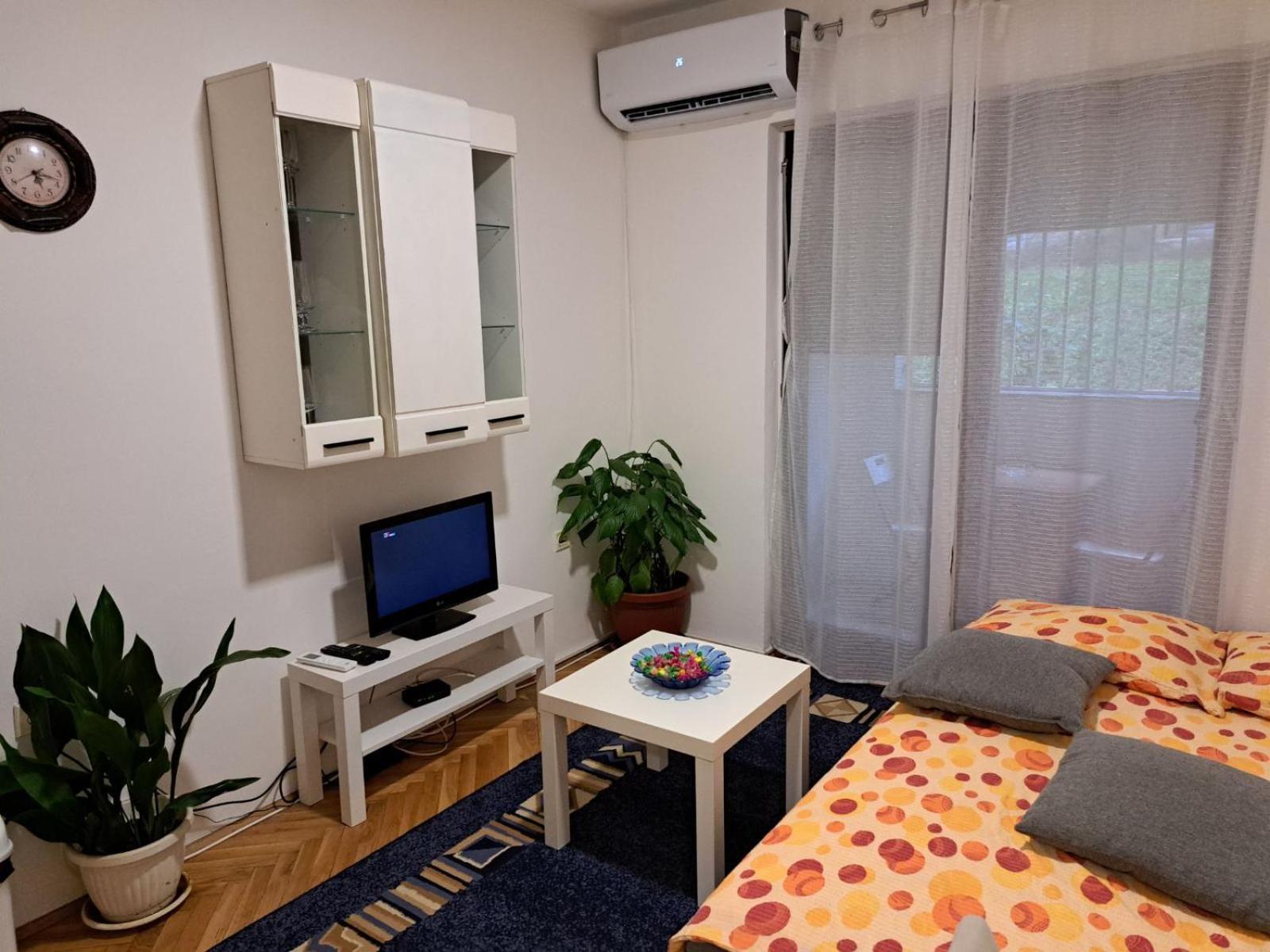Apartment Mirka 1